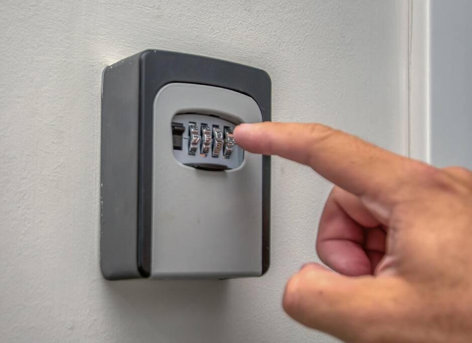 A Estrenar! Apartamento Con Pileta Zona Aeropuerto Wifi 200Mg Asuncion Buitenkant foto